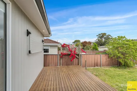 Property photo of 16 Howell Avenue Kanahooka NSW 2530