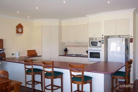 Property photo of 30 Summerfield Drive Mornington VIC 3931