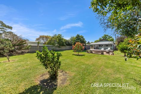 Property photo of 8 Charles Street Koo Wee Rup VIC 3981