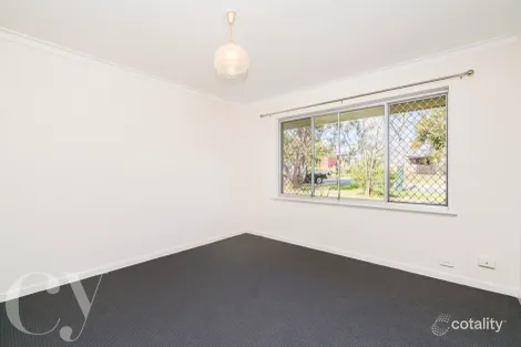 Property photo of 24A Oldham Crescent Hilton WA 6163