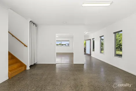 6 William St, East Toowoomba, QLD 4350