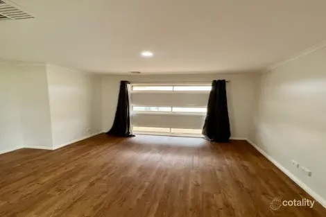 Property photo of 19 Lakeviews Circuit Yarrawonga VIC 3730