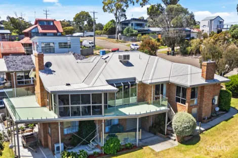 Property photo of 1 Point Road Kalimna VIC 3909