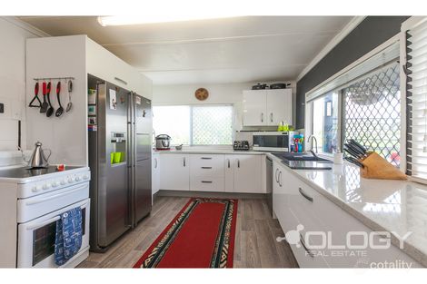 Property photo of 32 Crown Street Mount Morgan QLD 4714