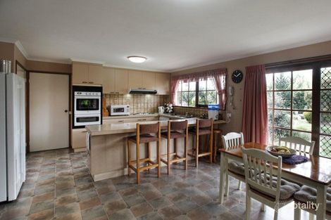 Property photo of 2 Skyline Drive Gisborne VIC 3437
