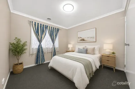 Property photo of 13 Firecrest Road Manor Lakes VIC 3024