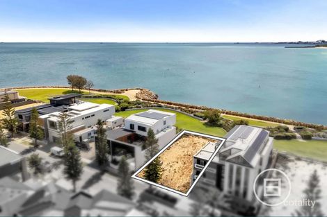 22 Chelydra Pnt, North Coogee, WA 6163