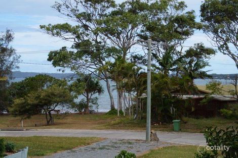 Property photo of 32 Mawarra Street Macleay Island QLD 4184