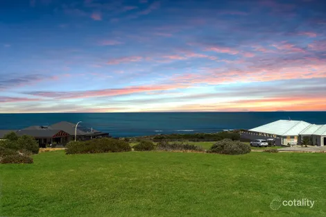 Property photo of 17 Grey Close Dongara WA 6525