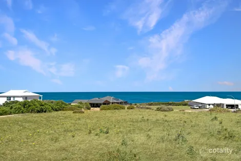 Property photo of 17 Grey Close Dongara WA 6525