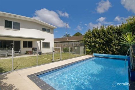 50 Leyte Ave, Palm Beach, QLD 4221