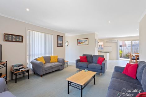 Property photo of 2/7 Wyndham Avenue Cowes VIC 3922