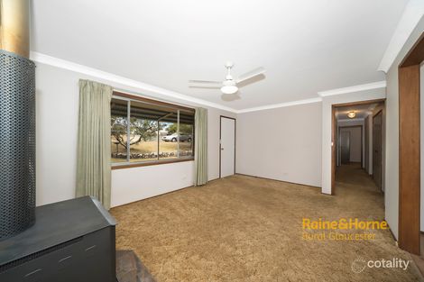 Property photo of 22 Dawson Crescent Gloucester NSW 2422