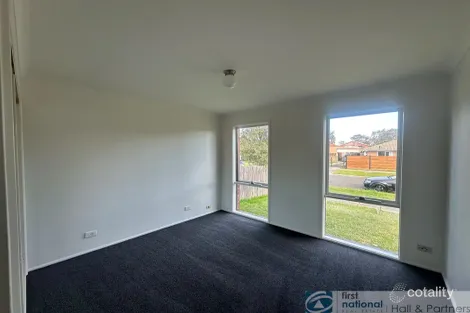Property photo of 49 Tyntynder Drive Carrum Downs VIC 3201