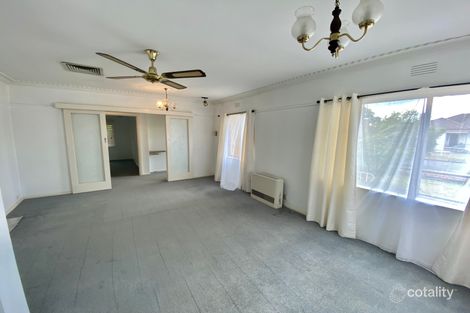 Property photo of 11 Howell Street Wangaratta VIC 3677