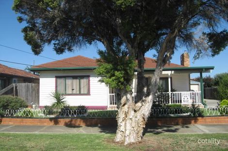 10 Charles St, Sunshine North, VIC 3020