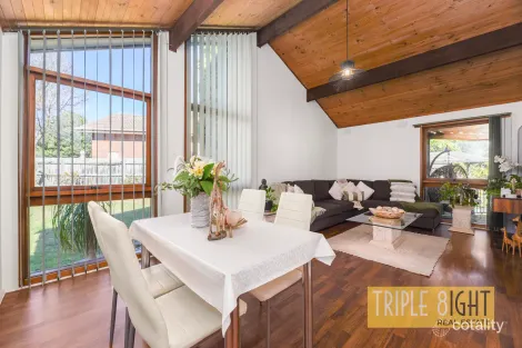 Property photo of 2 Thomas Court Hallam VIC 3803