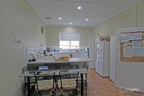 Property photo of 20 Crescent Avenue Taree NSW 2430