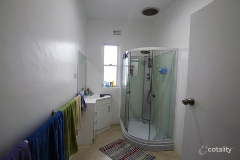 Property photo of 20 Crescent Avenue Taree NSW 2430
