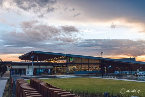 Property photo of 5501 Brigantine Drive Shell Cove NSW 2529