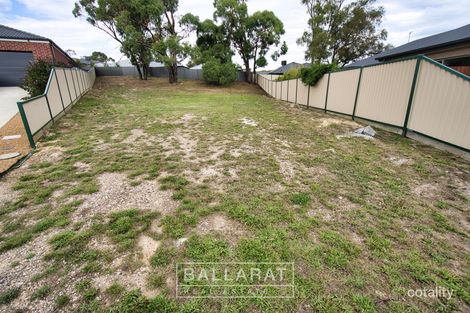 Property photo of 8 Doherty Close Mount Clear VIC 3350