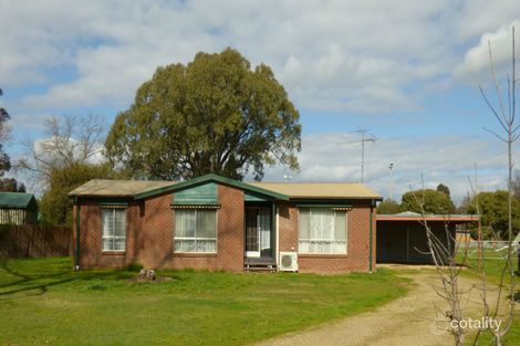 19 Church St, Whorouly, VIC 3735