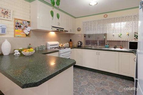 Property photo of 2/6 Graetz Court Lavington NSW 2641