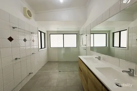 Property photo of 101 Lawrence Street Inverell NSW 2360