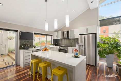 Property photo of 198 Plenty River Drive Greensborough VIC 3088