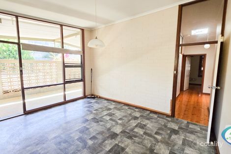 Property photo of 6 Domain Avenue Para Vista SA 5093