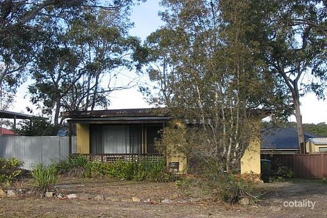 28 Cams Bvd, Summerland Point, NSW 2259