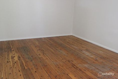 Property photo of 18 Bolger Avenue Mount Austin NSW 2650