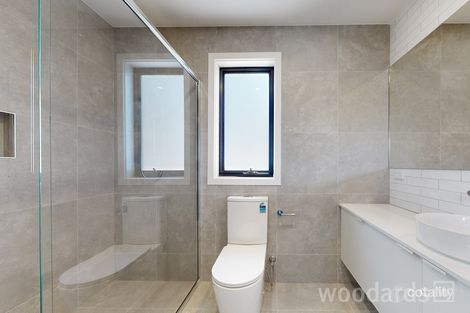 Property photo of 20 Skeffington Street Bellfield VIC 3081