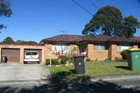 82 Jacaranda Dr, Georges Hall, NSW 2198