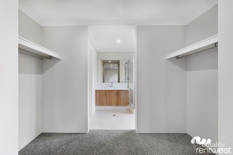 Property photo of 23 Arrowsmith Loop South Guildford WA 6055