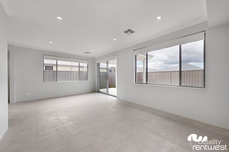 Property photo of 23 Arrowsmith Loop South Guildford WA 6055