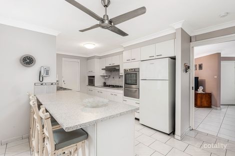 Property photo of 25 Dalpra Crescent Bossley Park NSW 2176