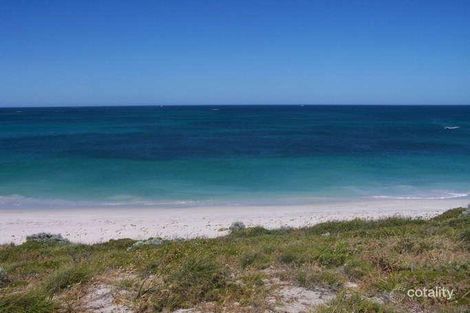 Property photo of 52 Ocean Drive Quinns Rocks WA 6030