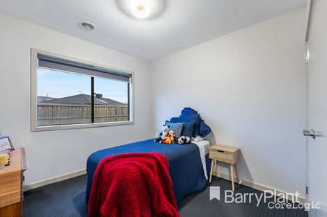 Property photo of 3 Gellibrand Street Werribee VIC 3030