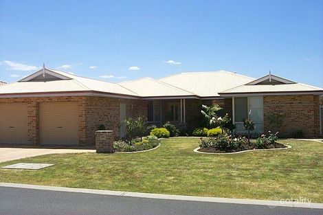 17 Turnberry Way, Pelican Point, WA 6230