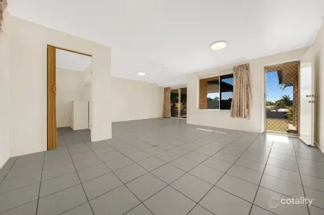 Property photo of 2 Junee Street Clinton QLD 4680