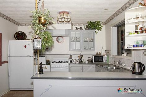 Property photo of 122B Waddington Crescent Koondoola WA 6064