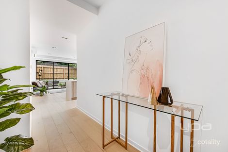 Property photo of 5/20 Louise Avenue Mont Albert VIC 3127