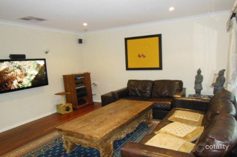 Property photo of 30 Streldon Avenue Strathmore VIC 3041