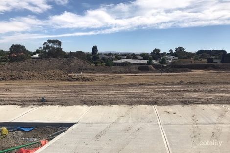 Property photo of 38 Elderfield Circuit Doreen VIC 3754