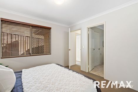 3/8 Piedmont Ct, Nollamara, WA 6061