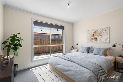 Property photo of 13 Blackbird Circuit Lara VIC 3212