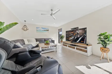 Property photo of 22 Eucalyptus Crescent Ripley QLD 4306