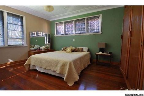 Property photo of 36 Heeb Street Bundall QLD 4217