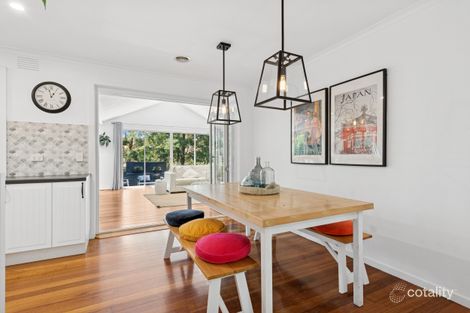 Property photo of 28 Chesney Drive Ringwood VIC 3134